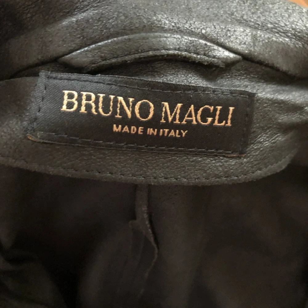 BRUNO MAGLI Black Leather Coat Jacket Made in Italy Size 40 - Picture 3 of 5